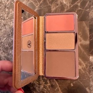Anastasia Beverly Hills Off to Costa Rica Face Palette